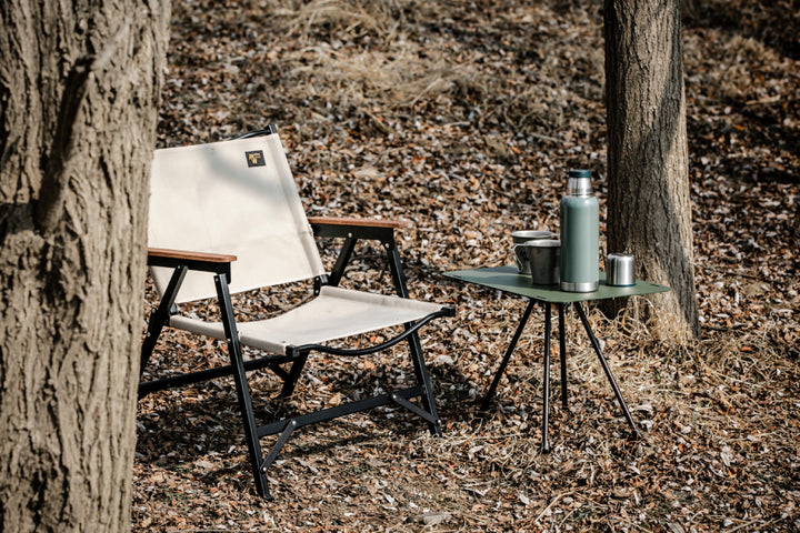 MINIMALWORKSエゴテーブルCharcoal 箱入り